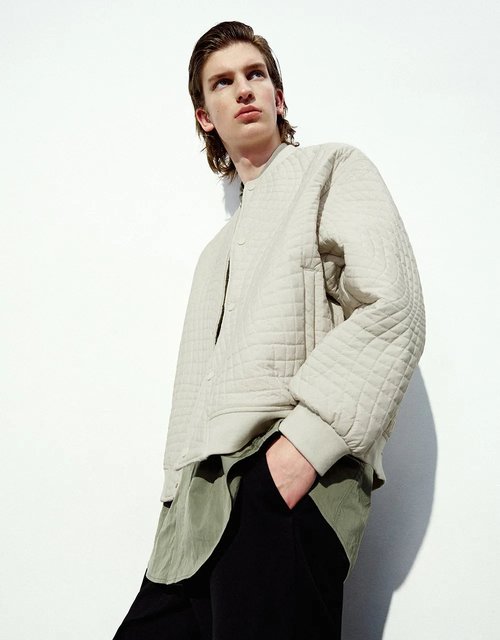 Embossed Crew Neck Padded Coat sold by Urban Revivo product image thumbnail 3