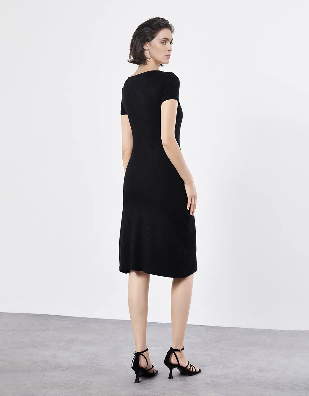 Button Front Knitted Dress sold by Urban Revivo product image thumbnail 5