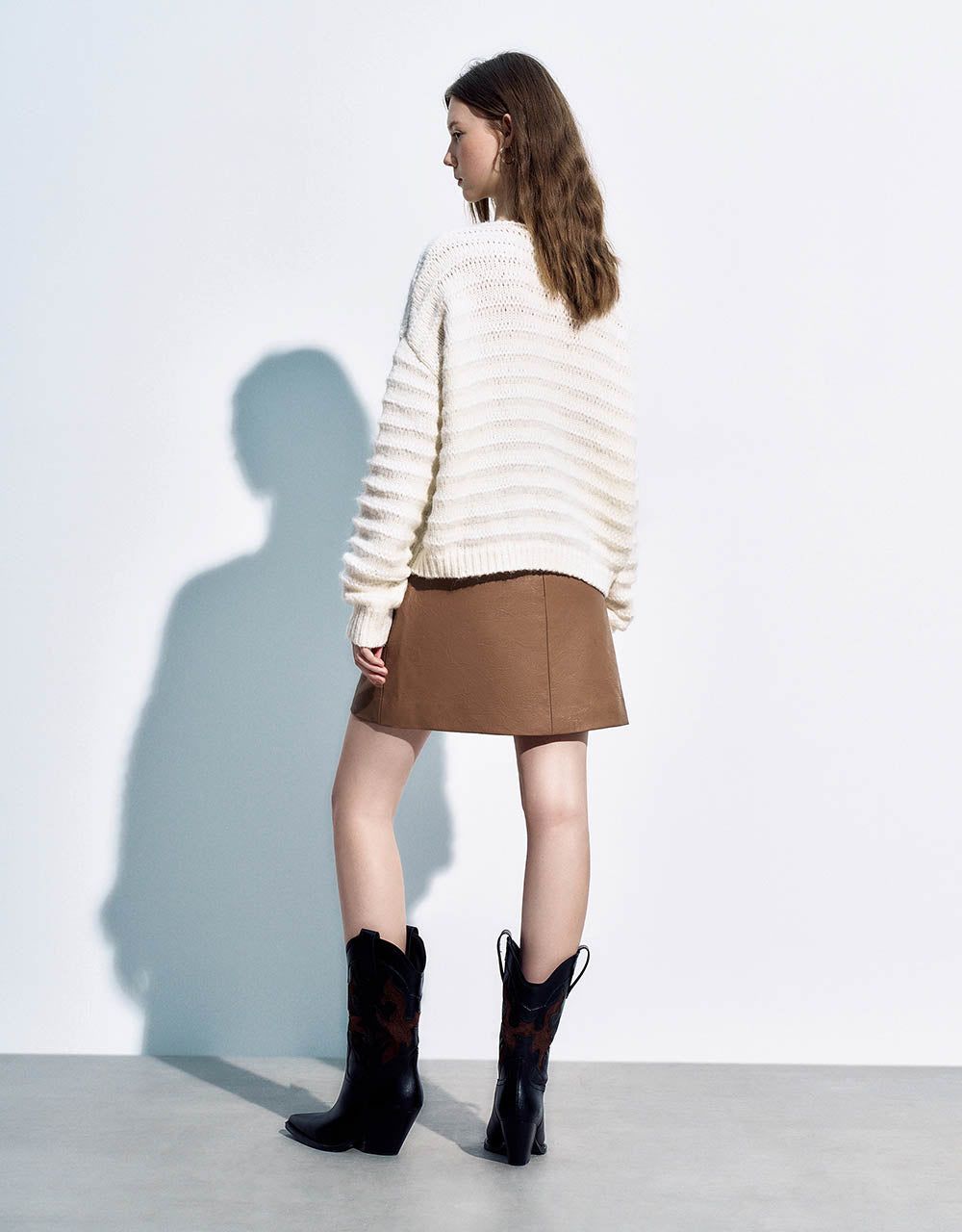 Puff Sleeve V-Neck Knitted Cardigan sold by Urban Revivo product image thumbnail 4