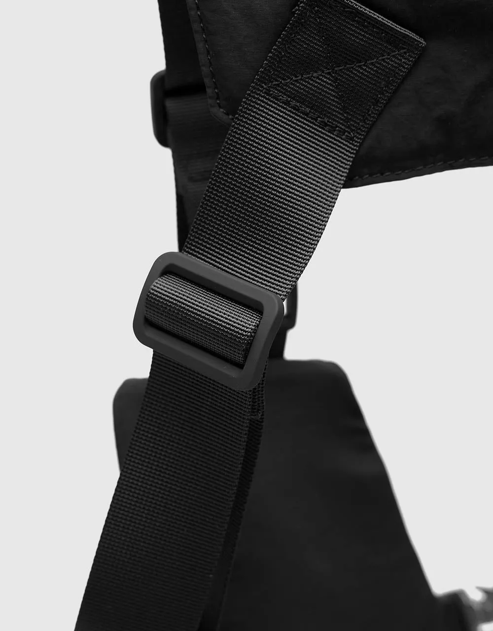 Chest Bag sold by Urban Revivo product image thumbnail 4