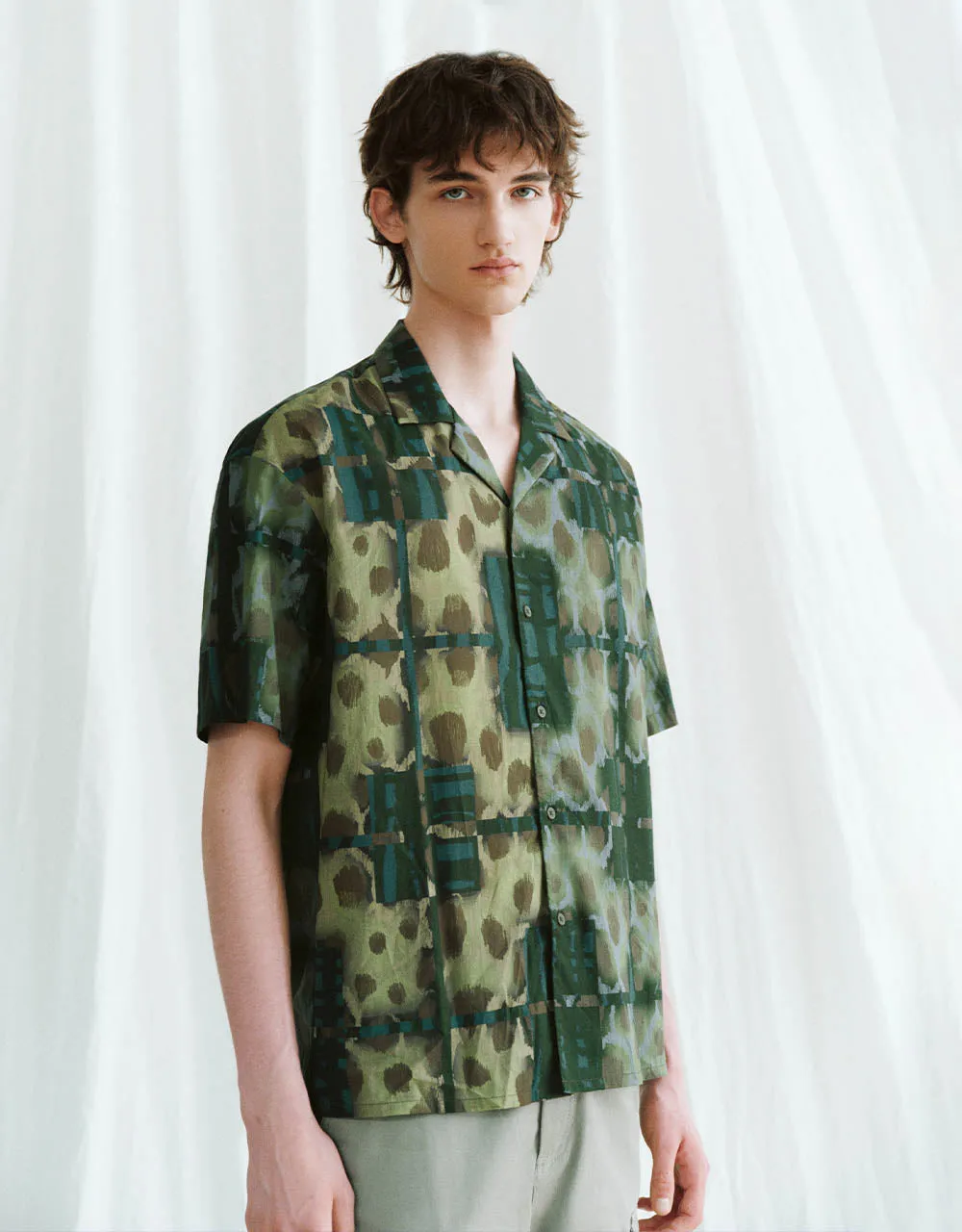 Printed Straight Loose Shirt sold by Urban Revivo product image thumbnail 3
