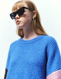 Colorblocks Crew Neck Sweater sold by Urban Revivo
