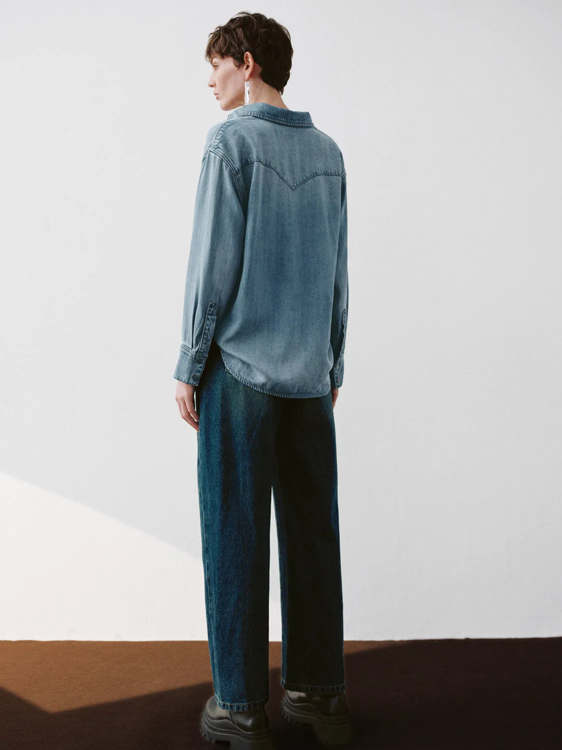 Button Up Loose Denim Shirt sold by Urban Revivo product image thumbnail 4