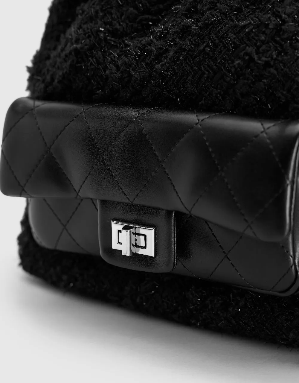 Tweed Chained Backpack sold by Urban Revivo product image thumbnail 5