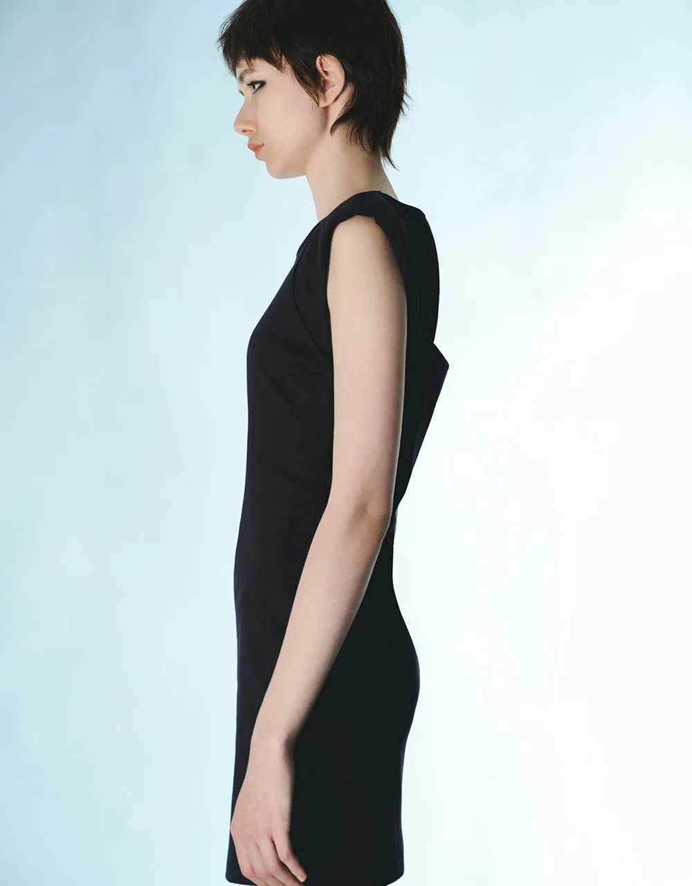 Sleeveless V-Neck A-Line Dress sold by Urban Revivo product image thumbnail 3