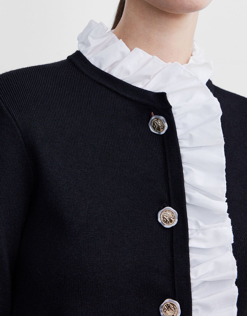 Contrast Ruffled Hem Cardigan sold by Urban Revivo product image thumbnail 3