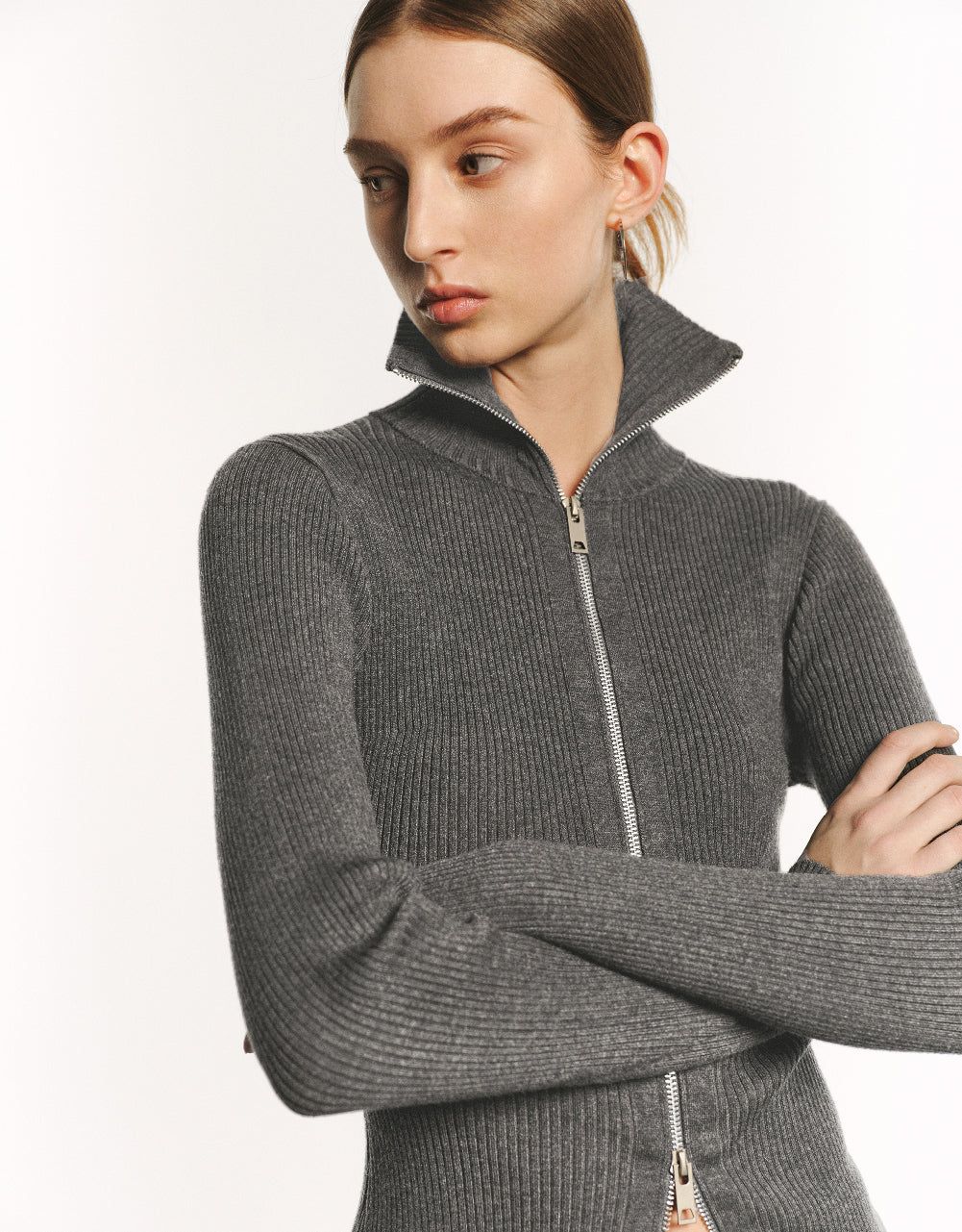 Zipper Front Skinny Knitted Cardigan sold by Urban Revivo product image thumbnail 5