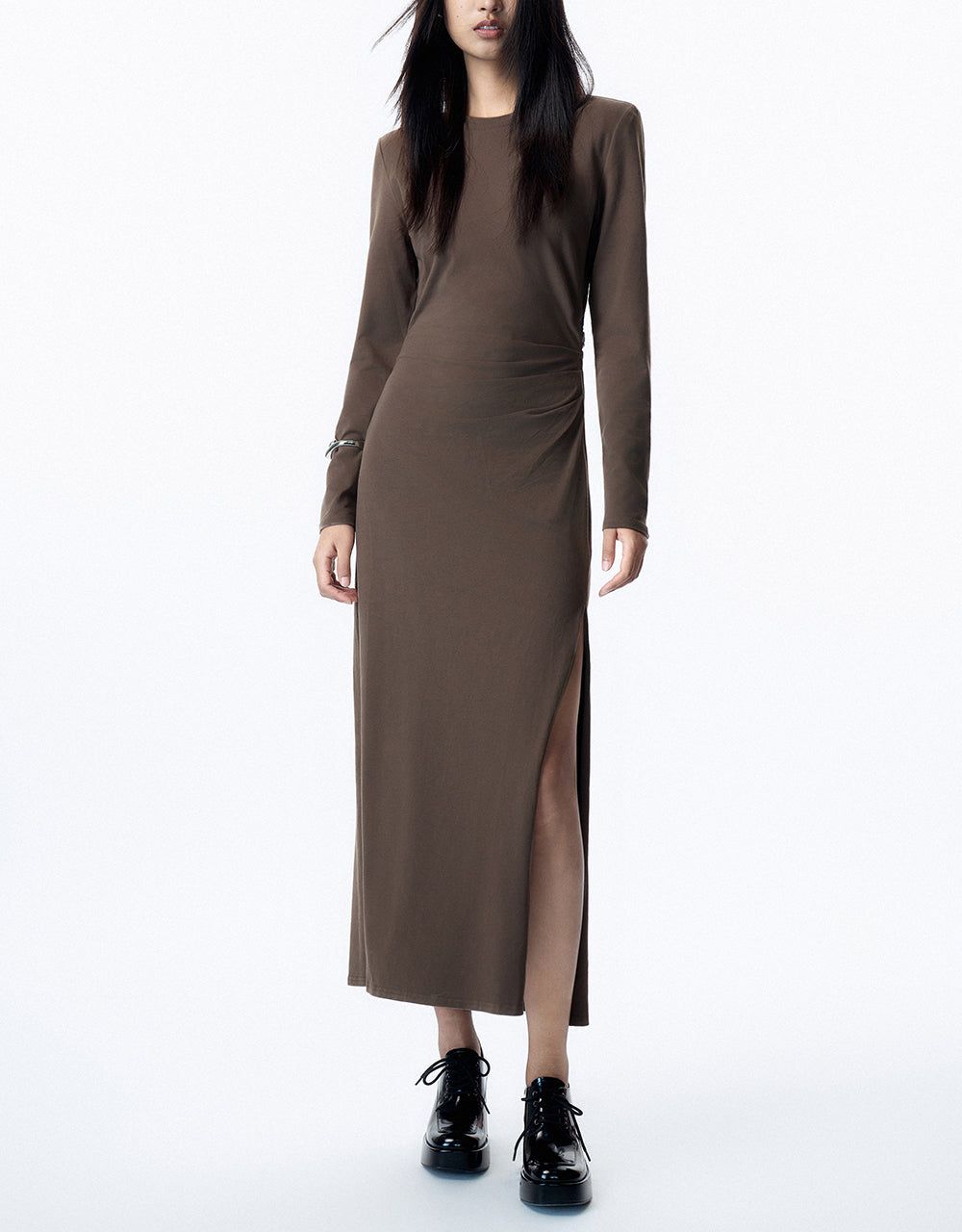 Split Hem Skinny Knitted Dress sold by Urban Revivo product image thumbnail 2