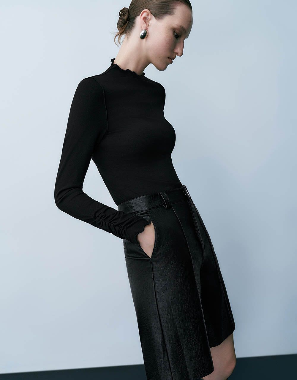 Turtle Neck Skinny T-Shirt sold by Urban Revivo product image thumbnail 3