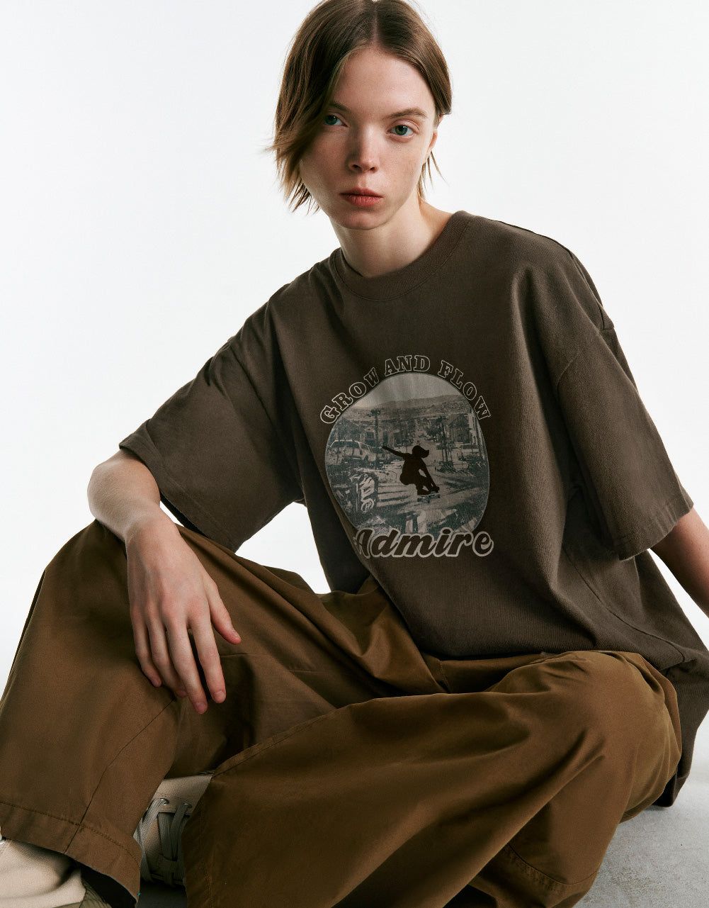 Admire Printed Crew Neck Loose Loose T-Shirt sold by Urban Revivo product image thumbnail 3