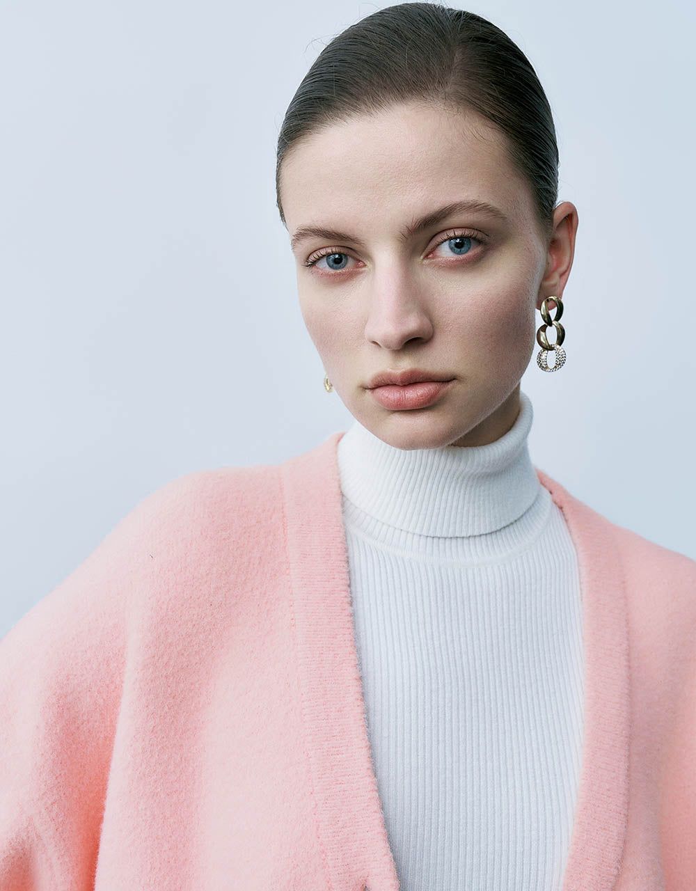Faux Pearl Button Furry Knitted Cardigan sold by Urban Revivo product image thumbnail 5