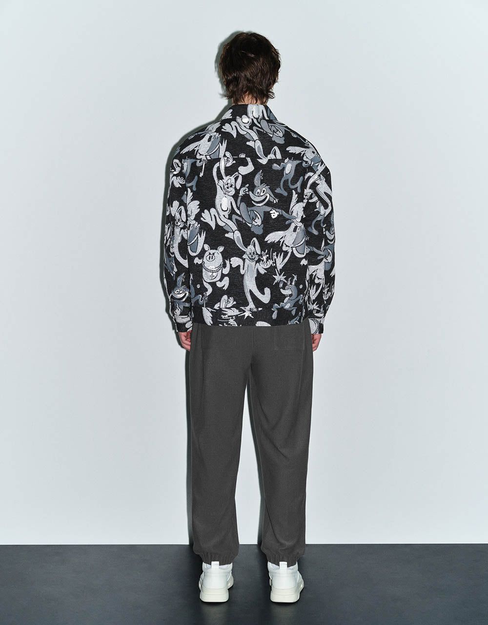 Printed Loose Jacket sold by Urban Revivo product image thumbnail 4