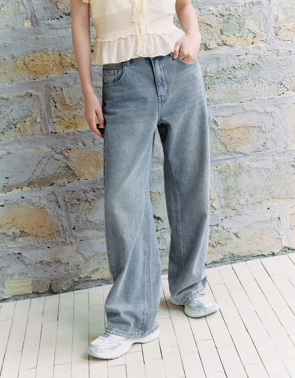 Wide-Leg Jeans sold by Urban Revivo product image thumbnail 2
