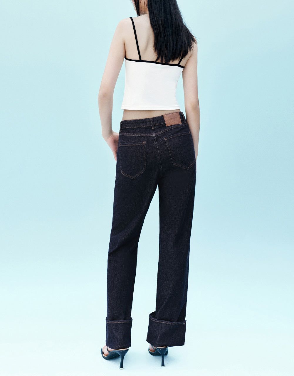 Roll Up Hem Straight Jeans sold by Urban Revivo product image thumbnail 5