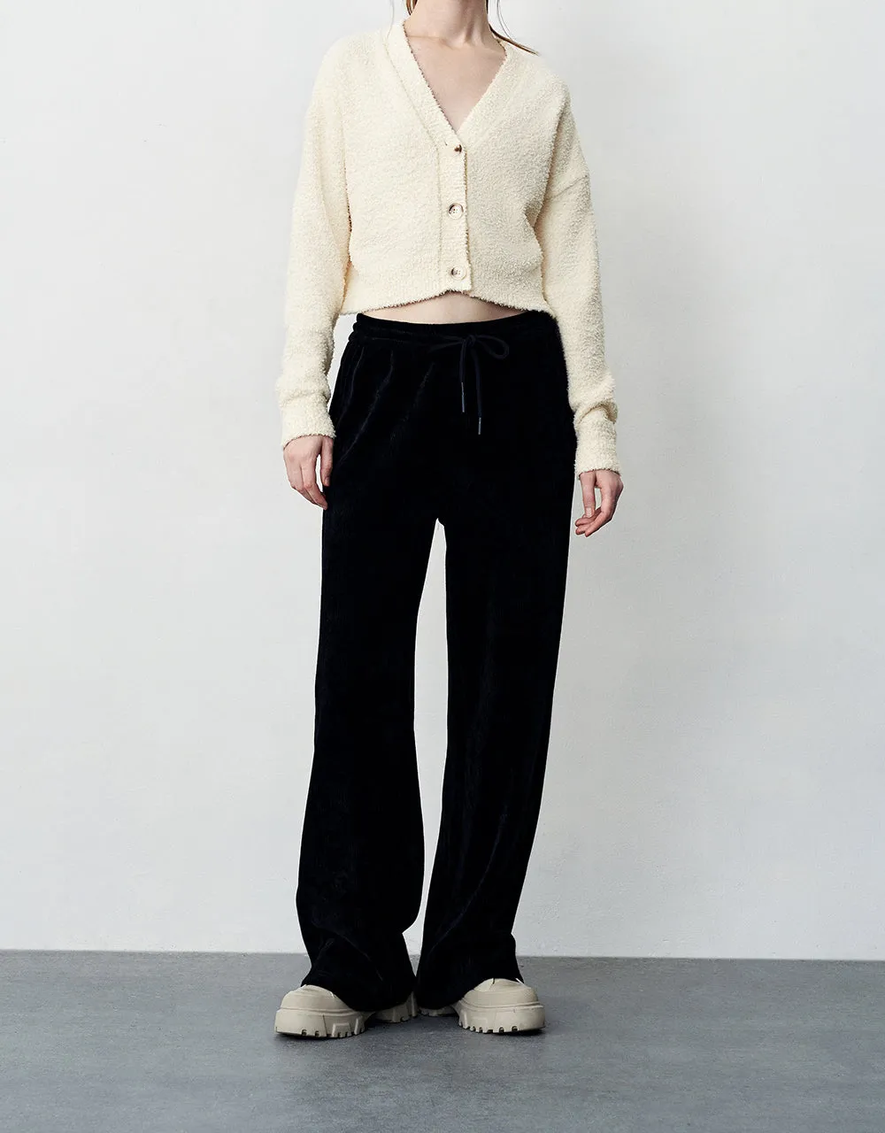 Drawstring Waist Knitted Straight Pants sold by Urban Revivo product image thumbnail 2