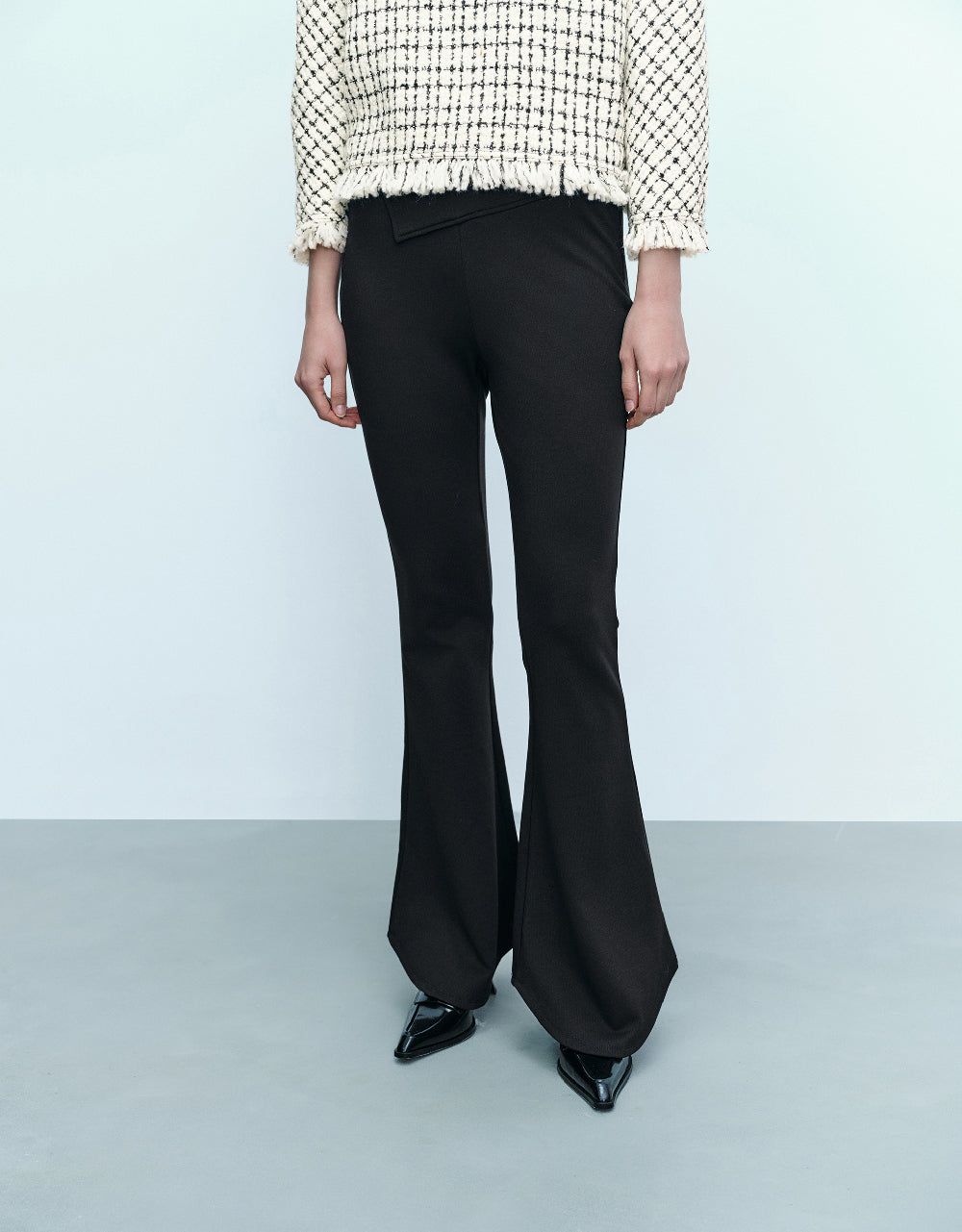 Knitted Flare Pants sold by Urban Revivo product image thumbnail 2