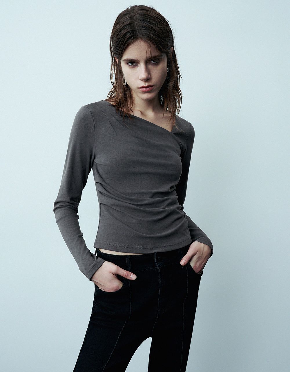 Ruched Skinny Knitted T-Shirt sold by Urban Revivo product image thumbnail 3