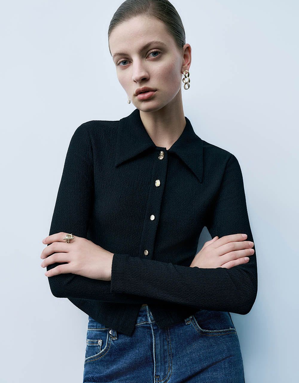 Press Button Skinny Knitted Cardigan sold by Urban Revivo product image thumbnail 3