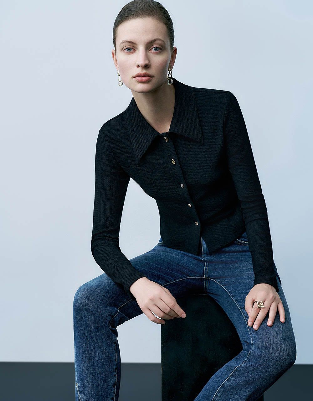 Press Button Skinny Knitted Cardigan sold by Urban Revivo