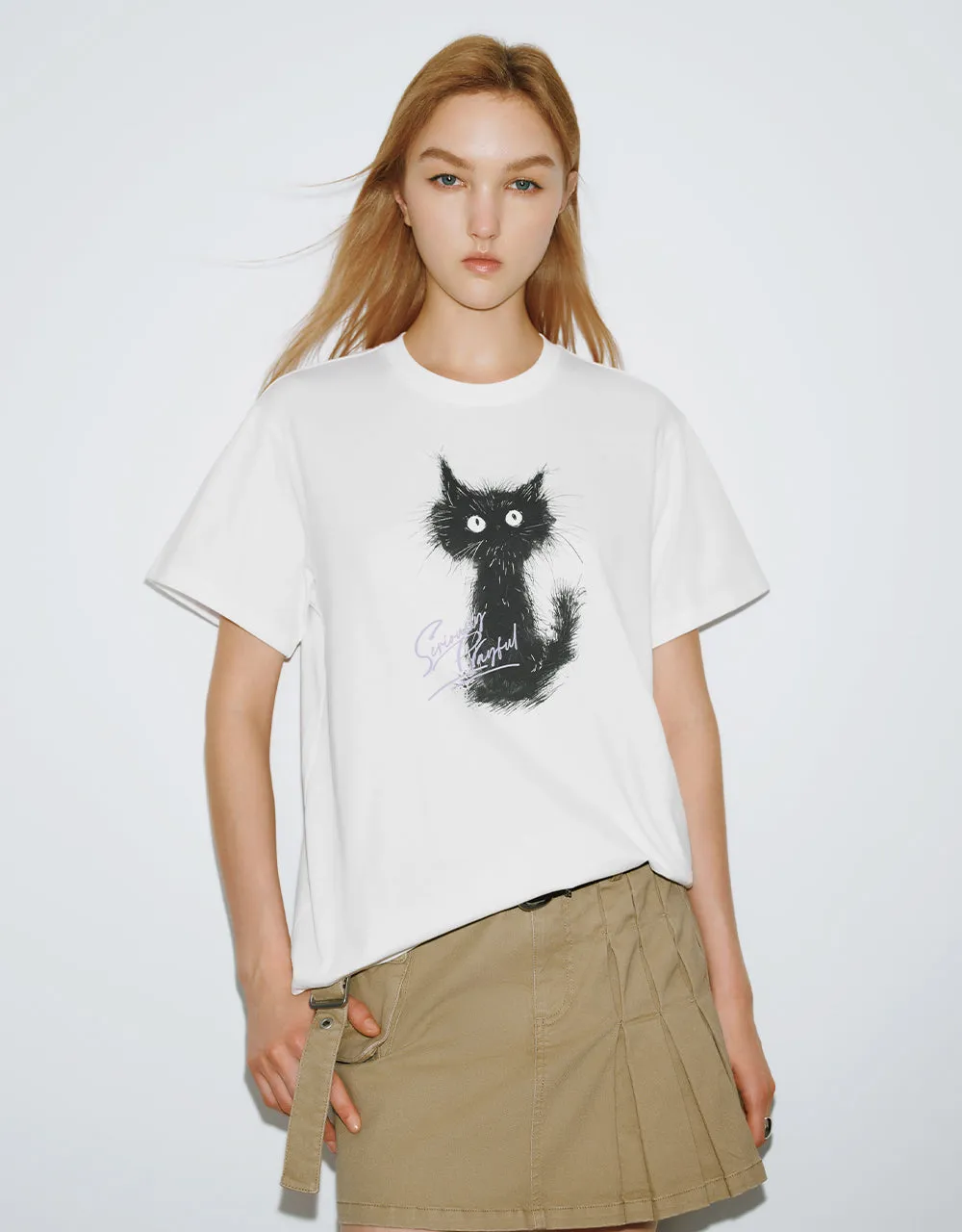 Cat Printed Crew Neck Straight T-Shirt sold by Urban Revivo