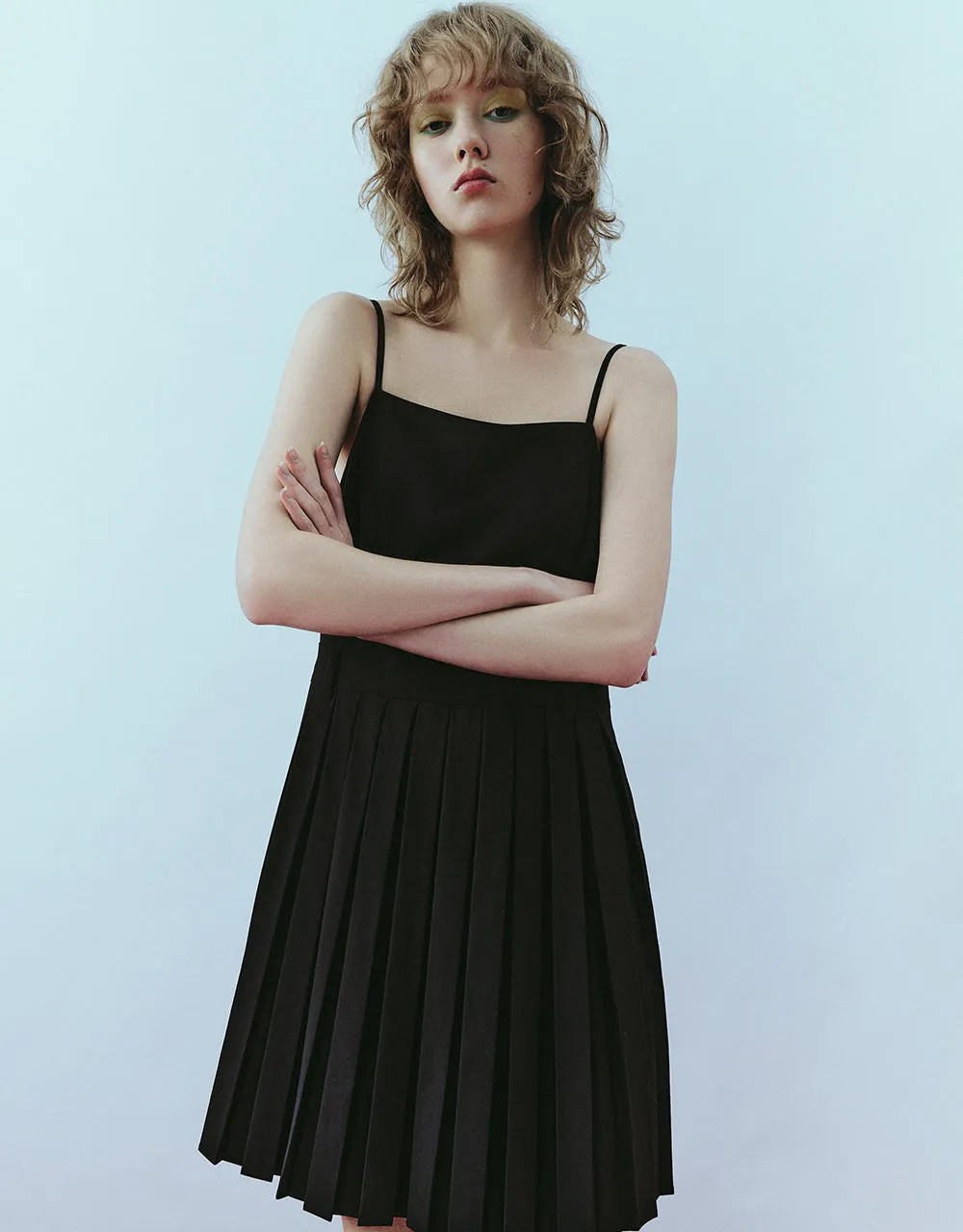 Pleated Square-cut Collar Straight Cami Dress sold by Urban Revivo product image thumbnail 3