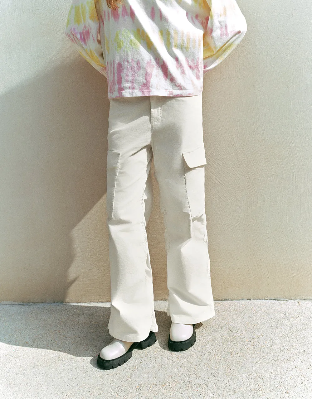 Multi-Pocket Wide-Leg Pants sold by Urban Revivo product image thumbnail 2