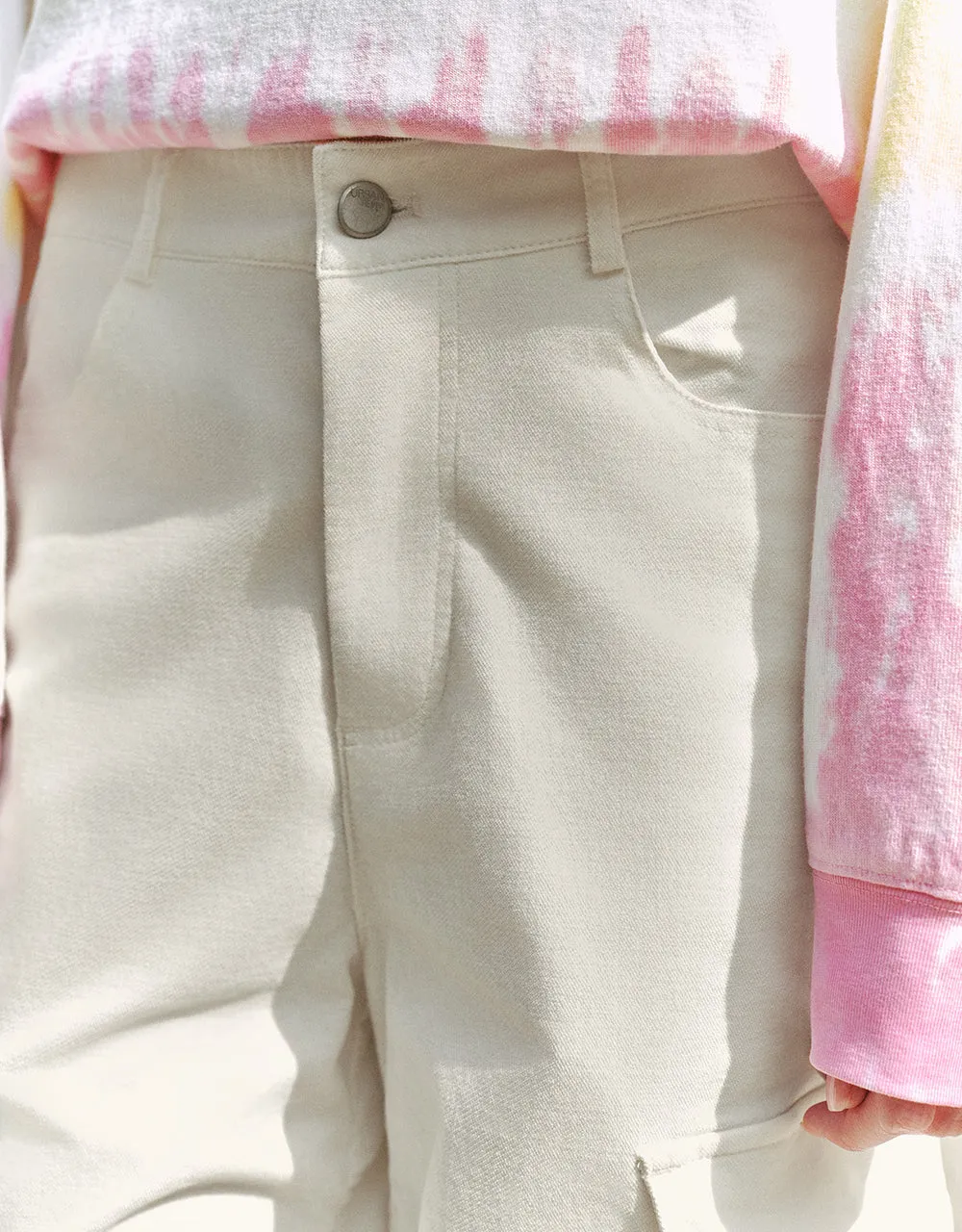 Multi-Pocket Wide-Leg Pants sold by Urban Revivo product image thumbnail 5