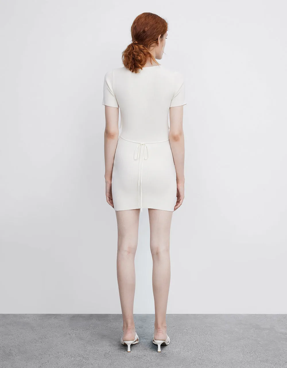 Surplice Tie Front Knit Dress sold by Urban Revivo product image thumbnail 4