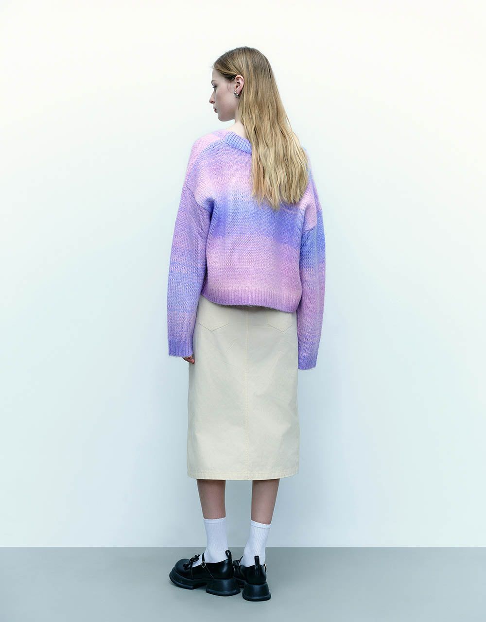 V-Neck Knitted Cardigan sold by Urban Revivo product image thumbnail 4