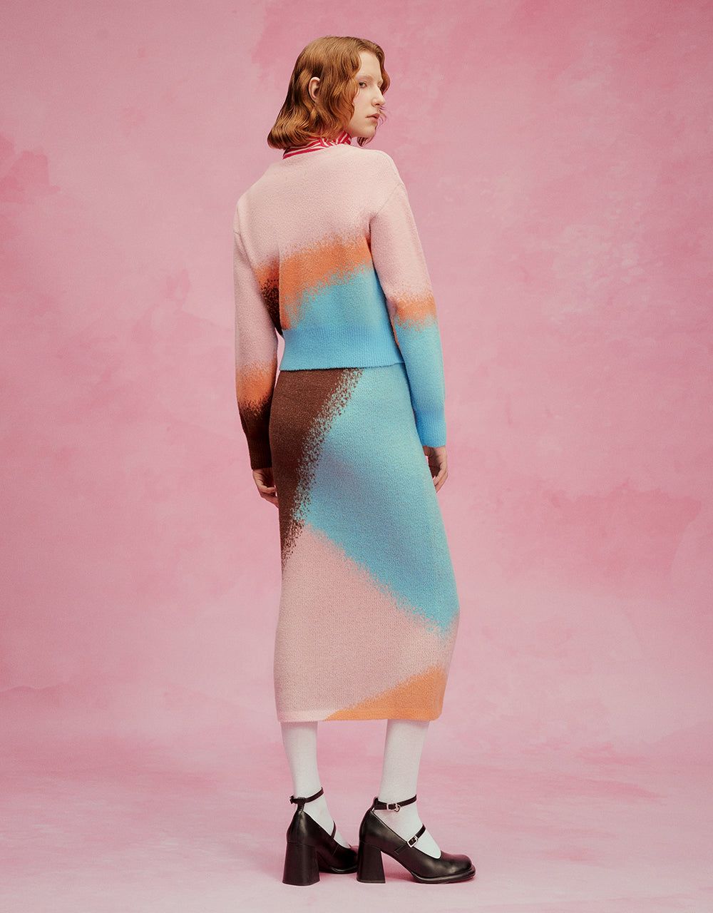 Colorblocks Straight Midi Knitted Skirt sold by Urban Revivo product image thumbnail 5