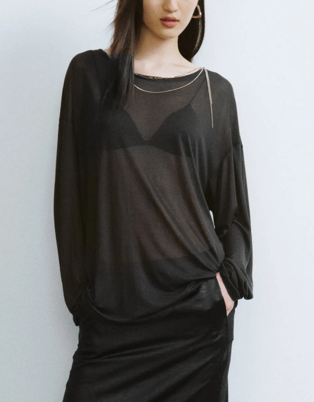 Crew Neck Loose T-Shirt sold by Urban Revivo product image thumbnail 2