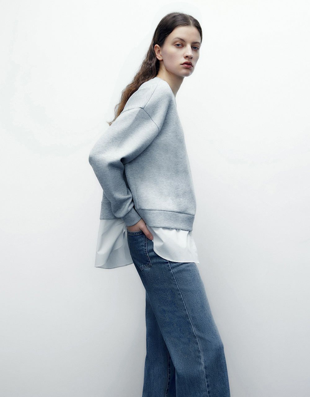 Crew Neck Loose Sweatshirt sold by Urban Revivo product image thumbnail 3