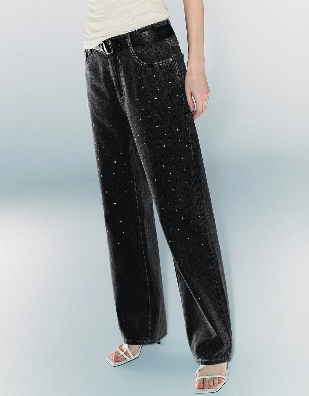 Rhinestone Décor Straight Jeans sold by Urban Revivo product image thumbnail 4