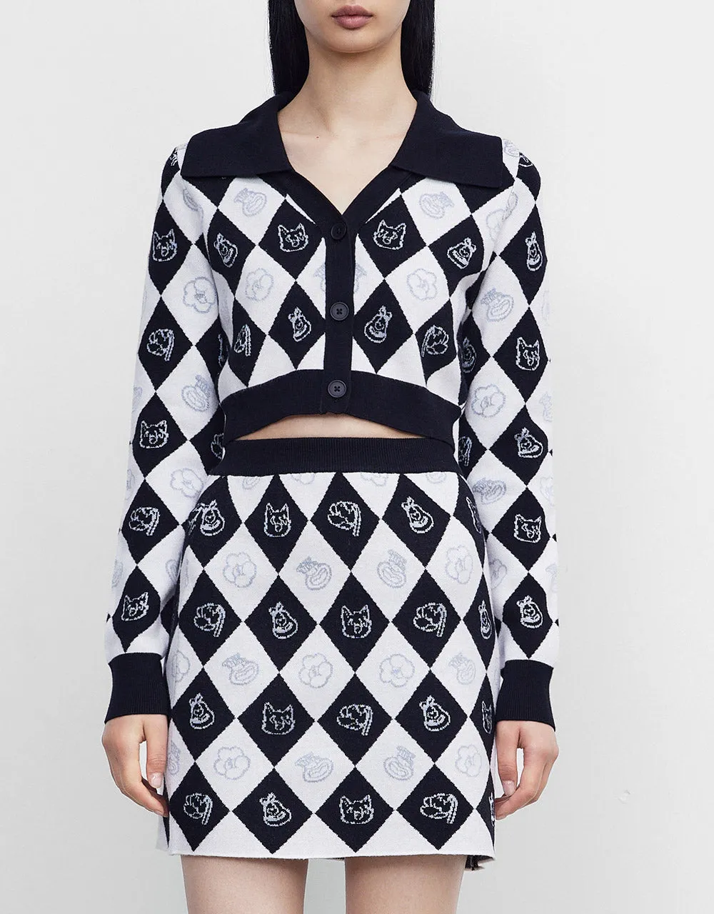 Argyle Contrast Collar Button Up Cardigan sold by Urban Revivo product image thumbnail 2