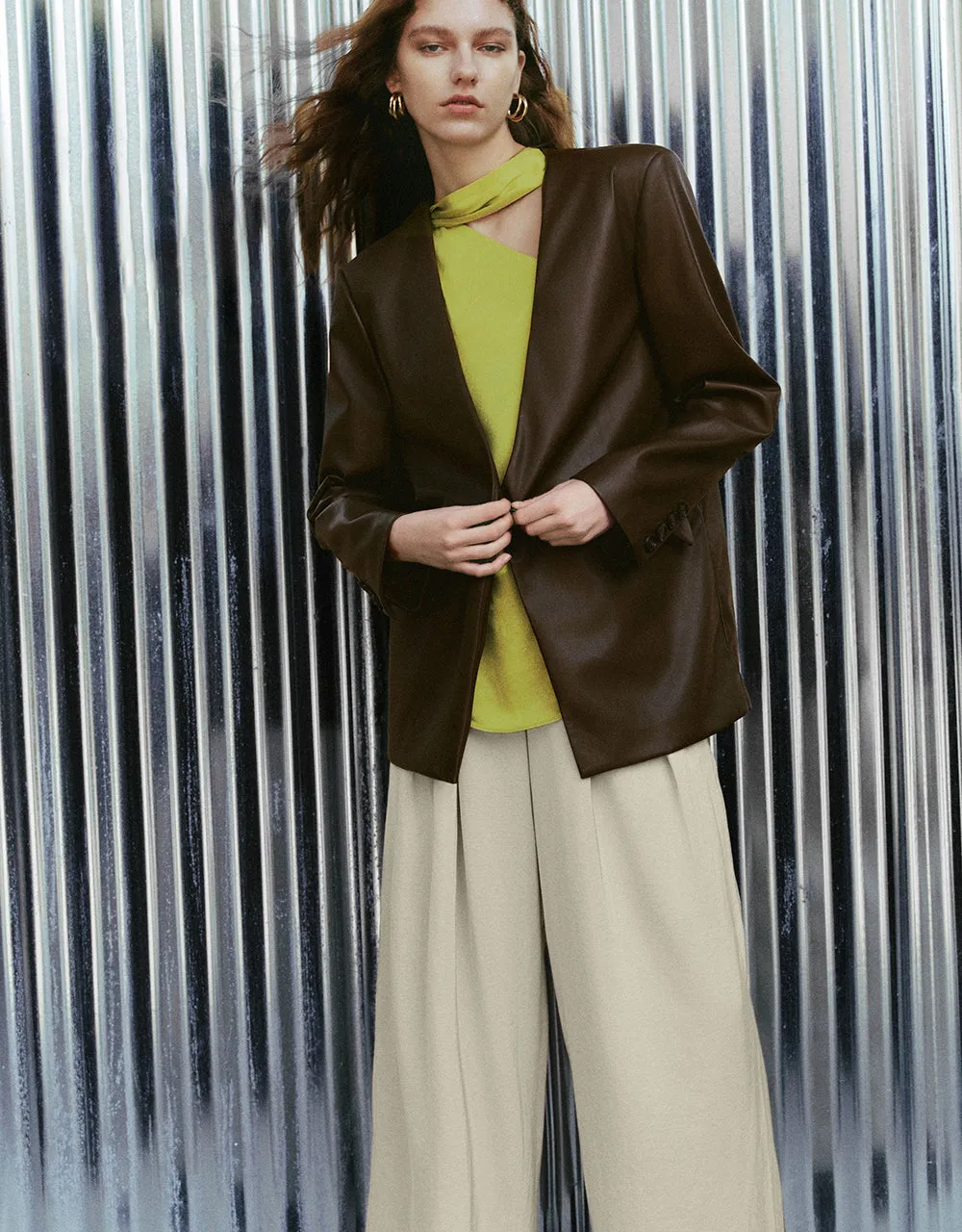 Vegan Leather V-Neck Blazer sold by Urban Revivo product image thumbnail 3