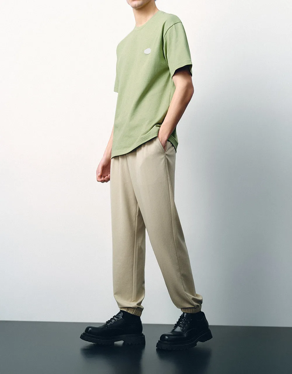 Drawstring Waist Knitted Jogger Pants sold by Urban Revivo product image thumbnail 4