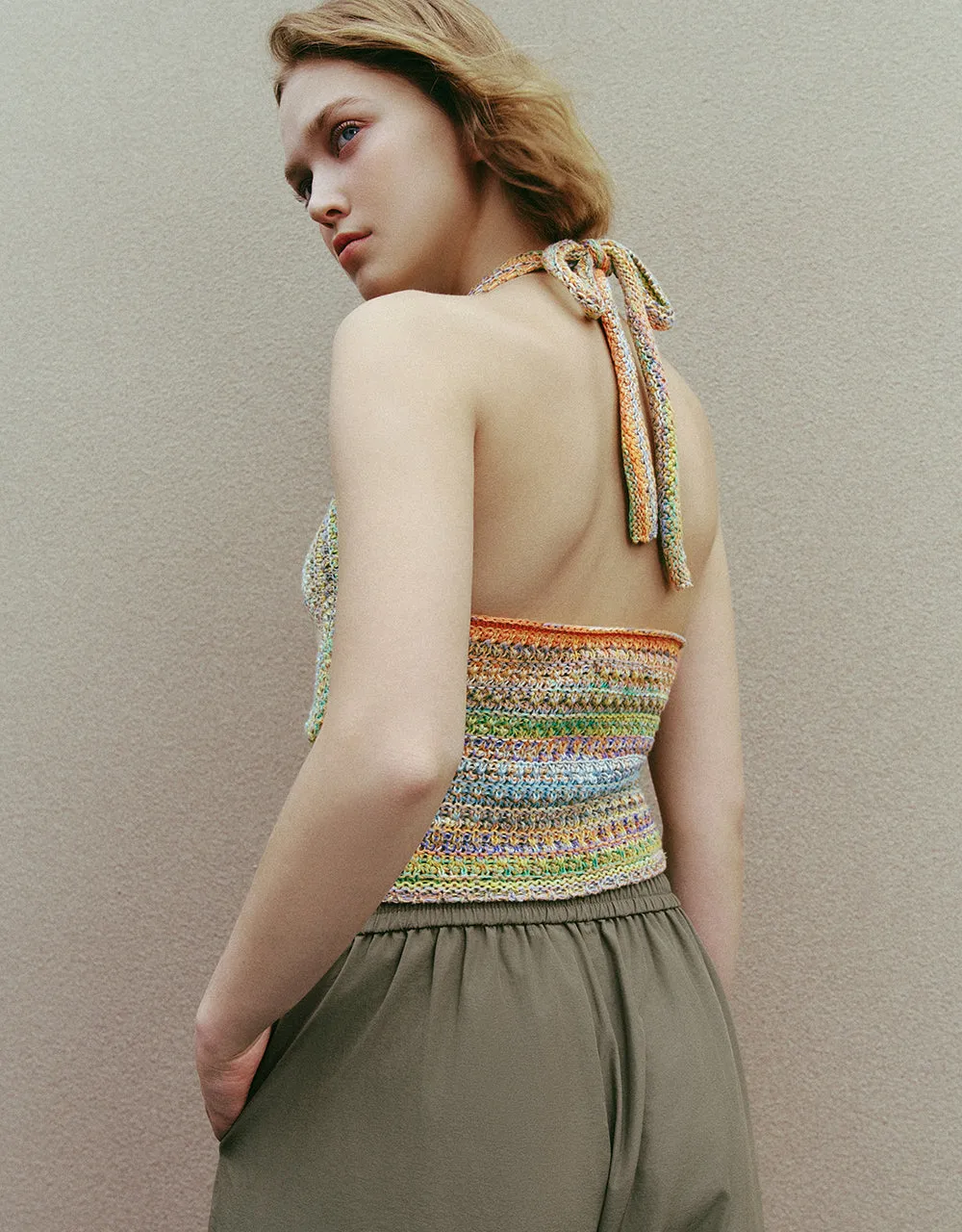 Crochet V-Neck Knitted Tank Top sold by Urban Revivo product image thumbnail 3