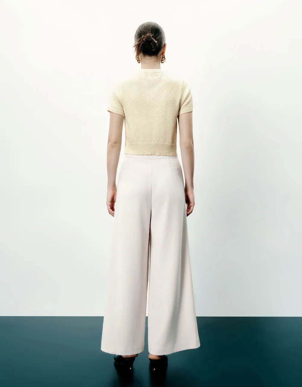 Crew Neck Knitted Cardigan sold by Urban Revivo product image thumbnail 4