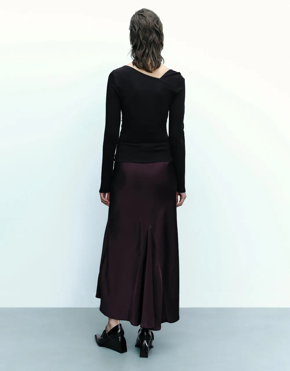 Maxi Fishtail Skirt sold by Urban Revivo product image thumbnail 5