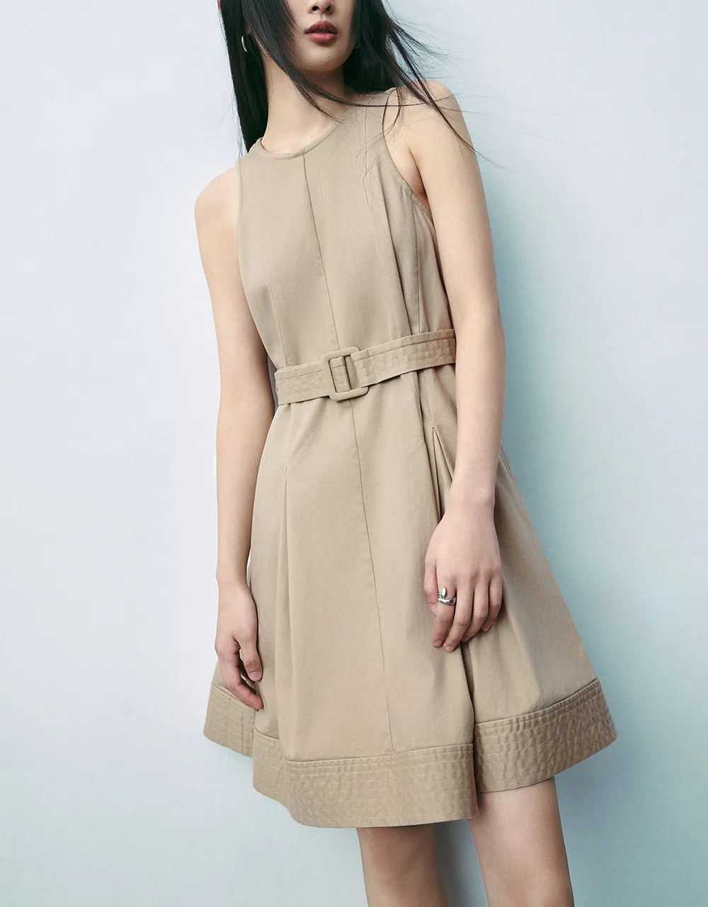Sleeveless Crew Neck A-Line Dress With Belt sold by Urban Revivo product image thumbnail 3