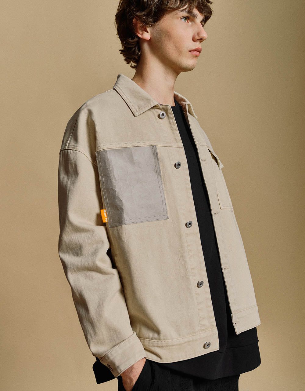 Button Up Denim Jacket With Pockets sold by Urban Revivo product image thumbnail 3