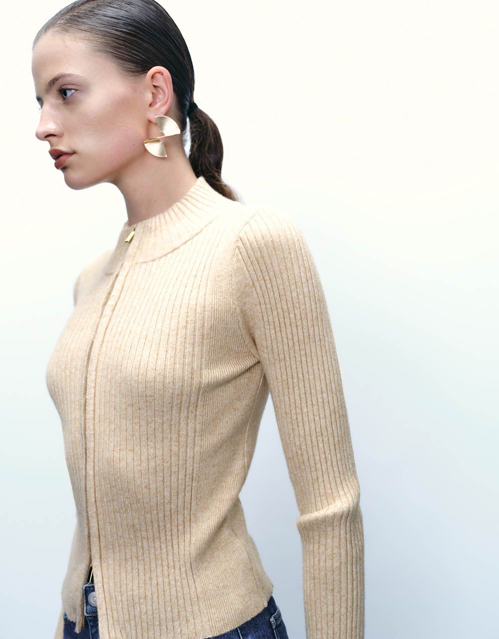 Zipper Front Knitted Cardigan sold by Urban Revivo product image thumbnail 5