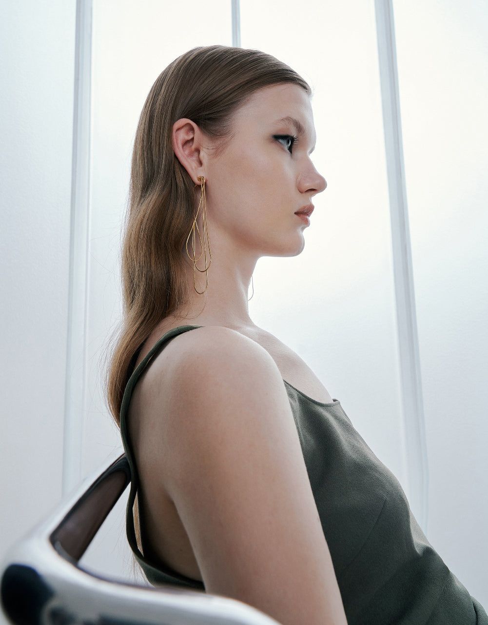 Ruched Sleeveless Straight Dress sold by Urban Revivo product image thumbnail 5