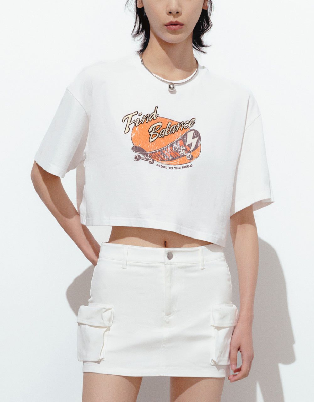 Graphic Loose T-Shirt sold by Urban Revivo product image thumbnail 2