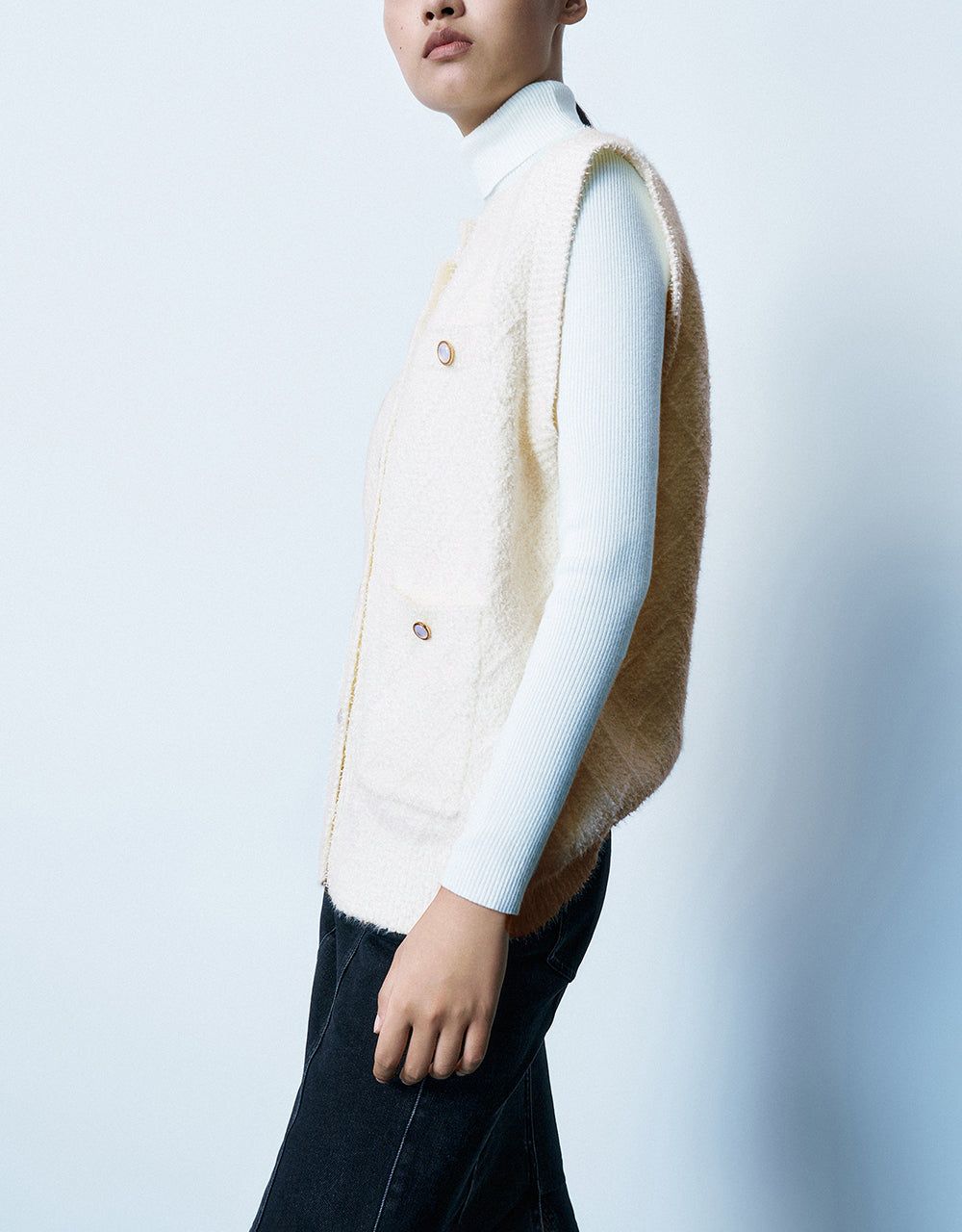 Tweed Crew Neck Knitted Vest sold by Urban Revivo product image thumbnail 3