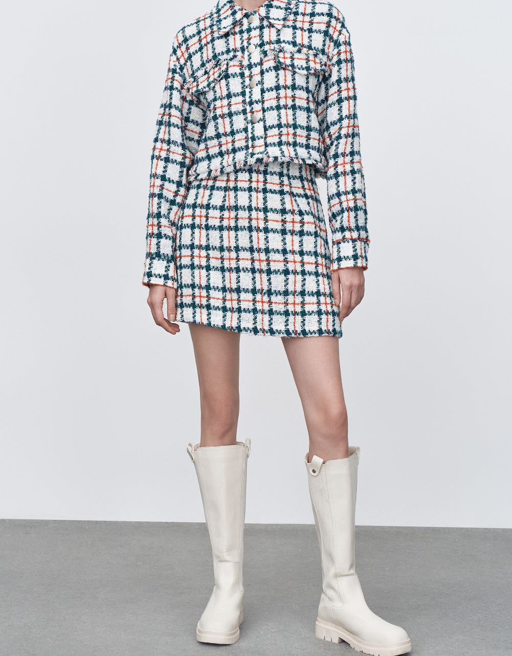 Tweed Pleated Mini A-Line Skirt sold by Urban Revivo product image thumbnail 4