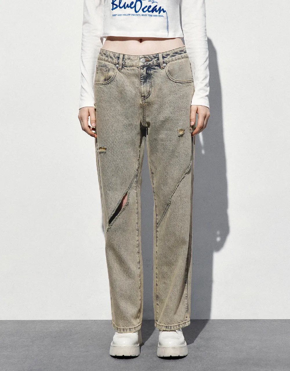 Straight Jeans sold by Urban Revivo product image thumbnail 2