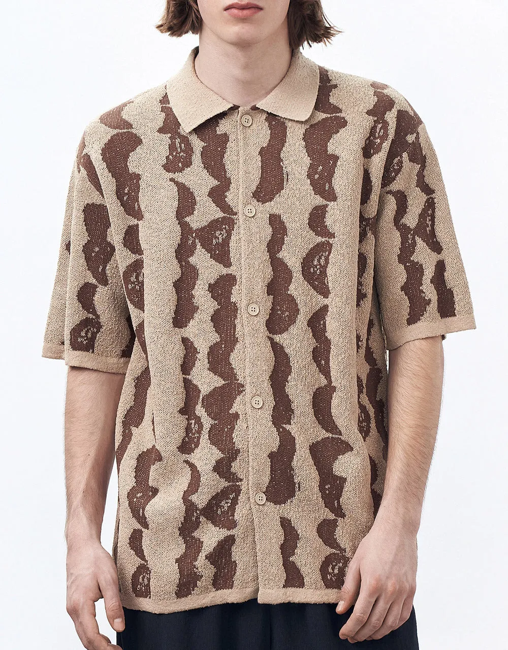 Jacquard Short Sleeve Cardigan sold by Urban Revivo product image thumbnail 2