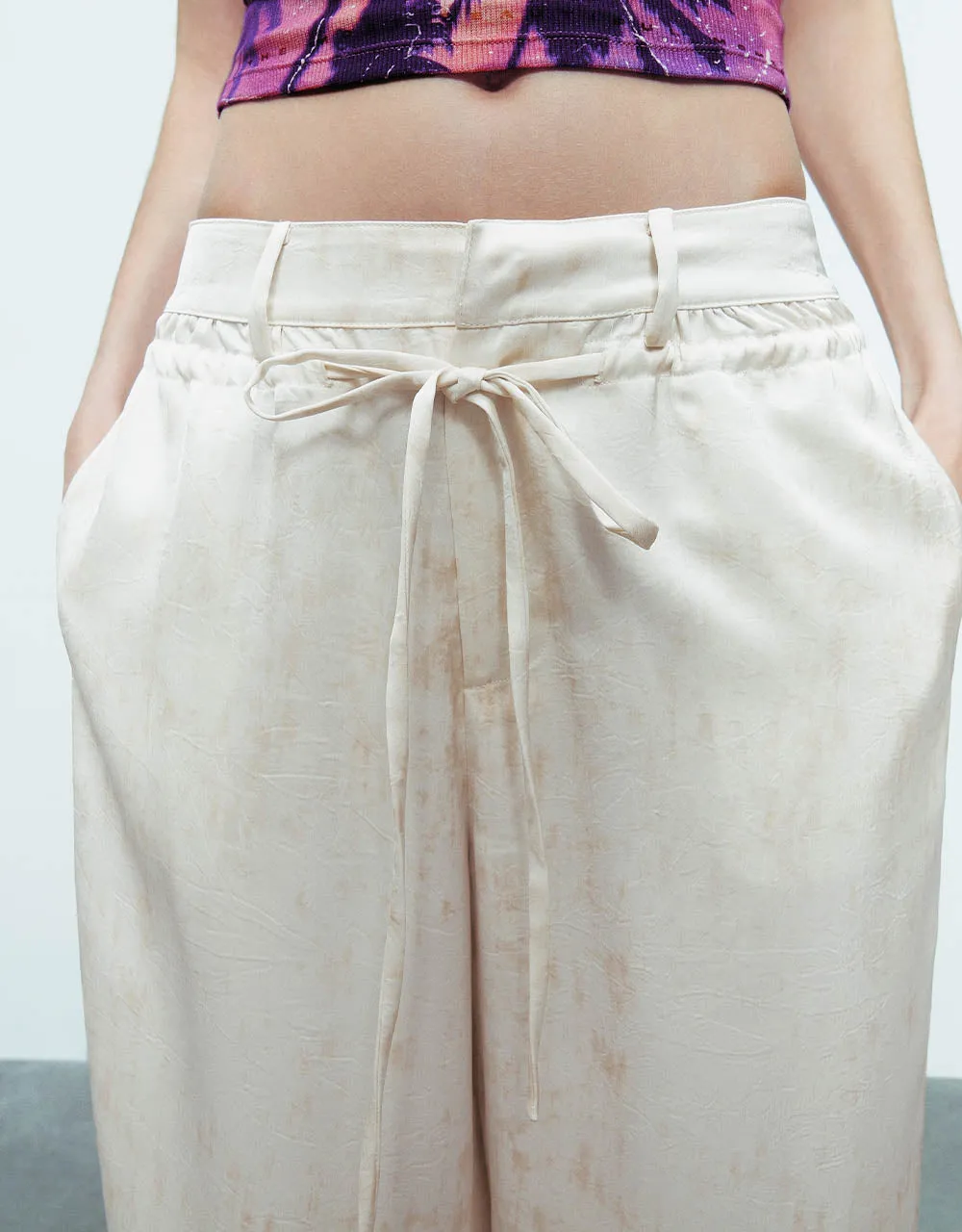 Straight Pants sold by Urban Revivo product image thumbnail 5