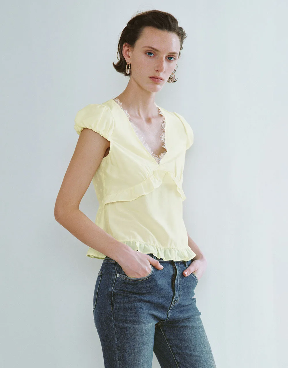 Frill Trim V-Neck Overhead Shirt sold by Urban Revivo product image thumbnail 3